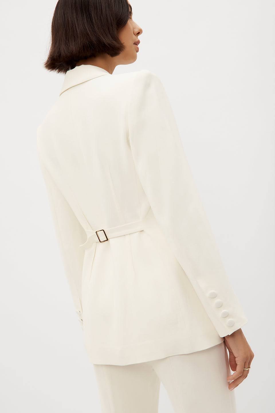 Ginger and Smart Modern Love Jacket Viscose Blend Blazer for Womens – Cream | Size 4 & 8
